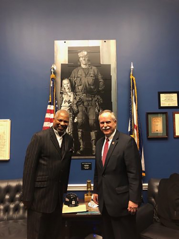 Photo for Cummings in Audience at State of the Union Address