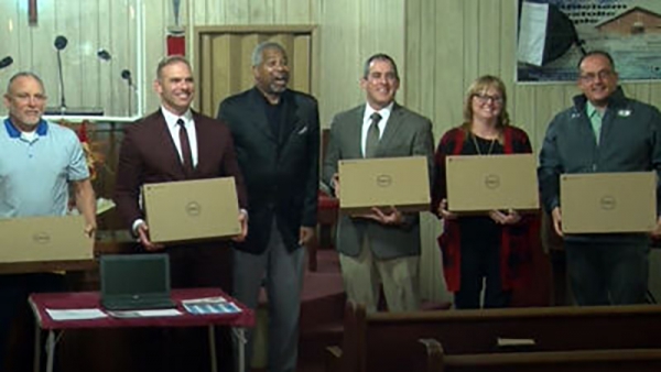 Photo for Local church helping local school students get connected (WTOV)